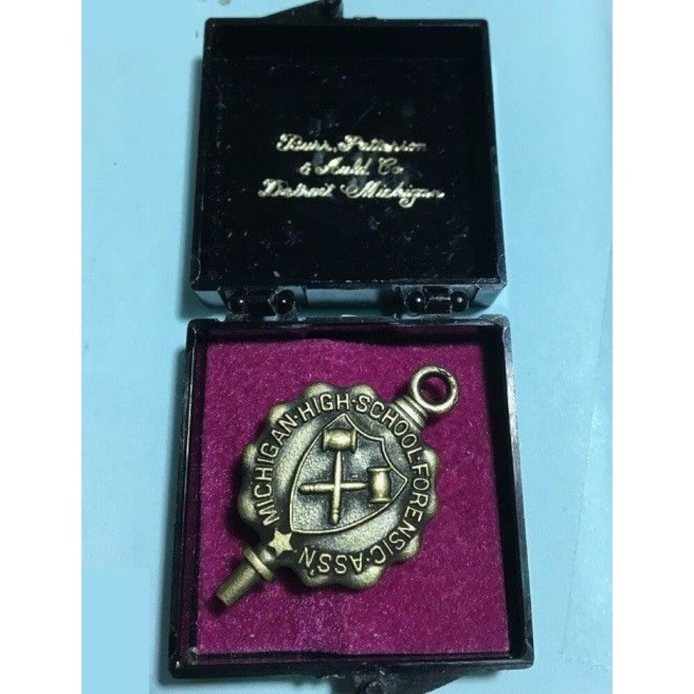 Michigan High School Forensic Association Pin/Medal New In Box!